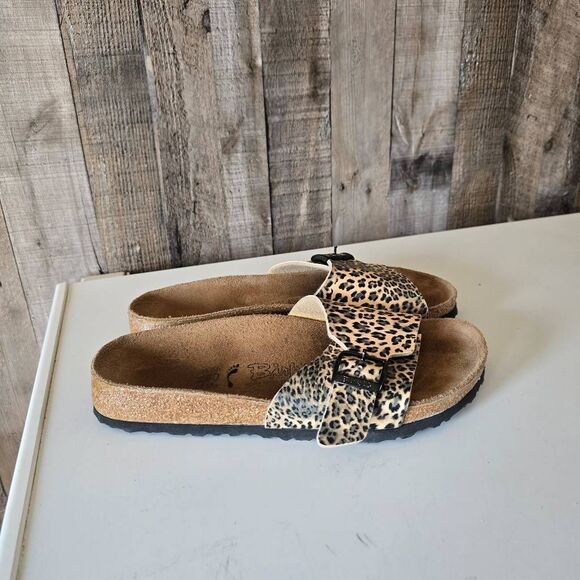 Birkenstock Shoes - BIRKI'S Birkenstock 39 Women's Size 8.5 Cheetah Print Single Strap Sandals